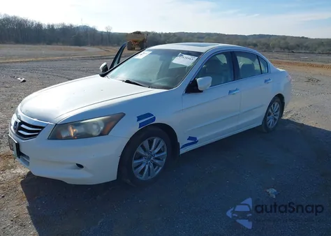 2011 Honda Accord 3.5 Ex-L z USA, uszkodzony, nr VIN 1HGCP3F89BA001766